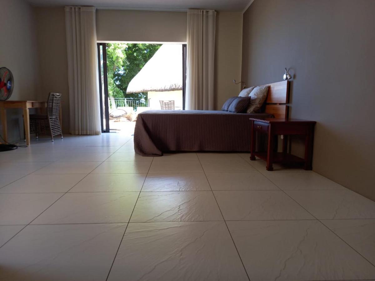 תמרין Beachfront Villa By M&H מראה חיצוני תמונה